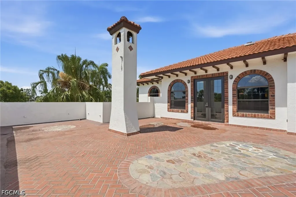 1358 Hopedale Drive Fort Myers FL 33919