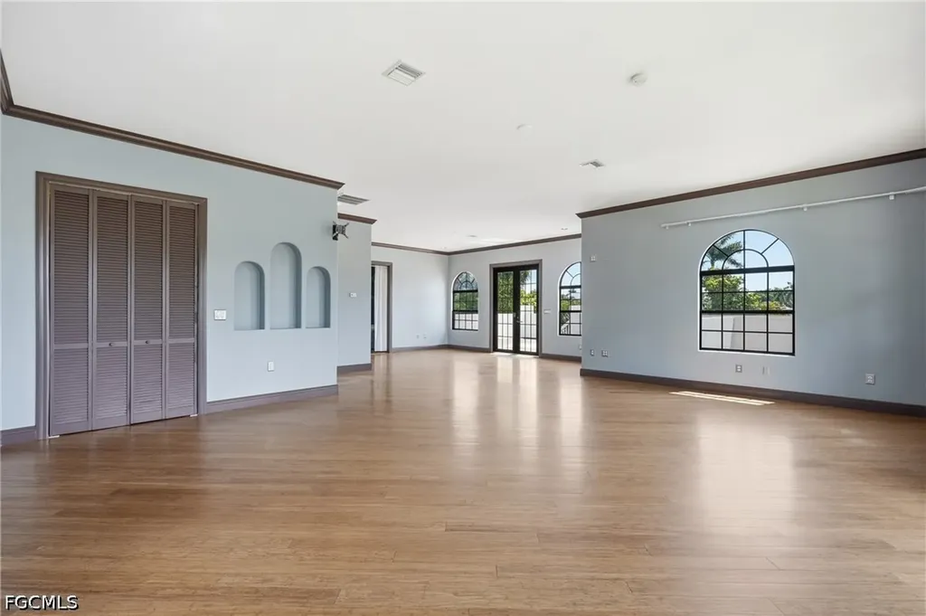 1358 Hopedale Drive Fort Myers FL 33919
