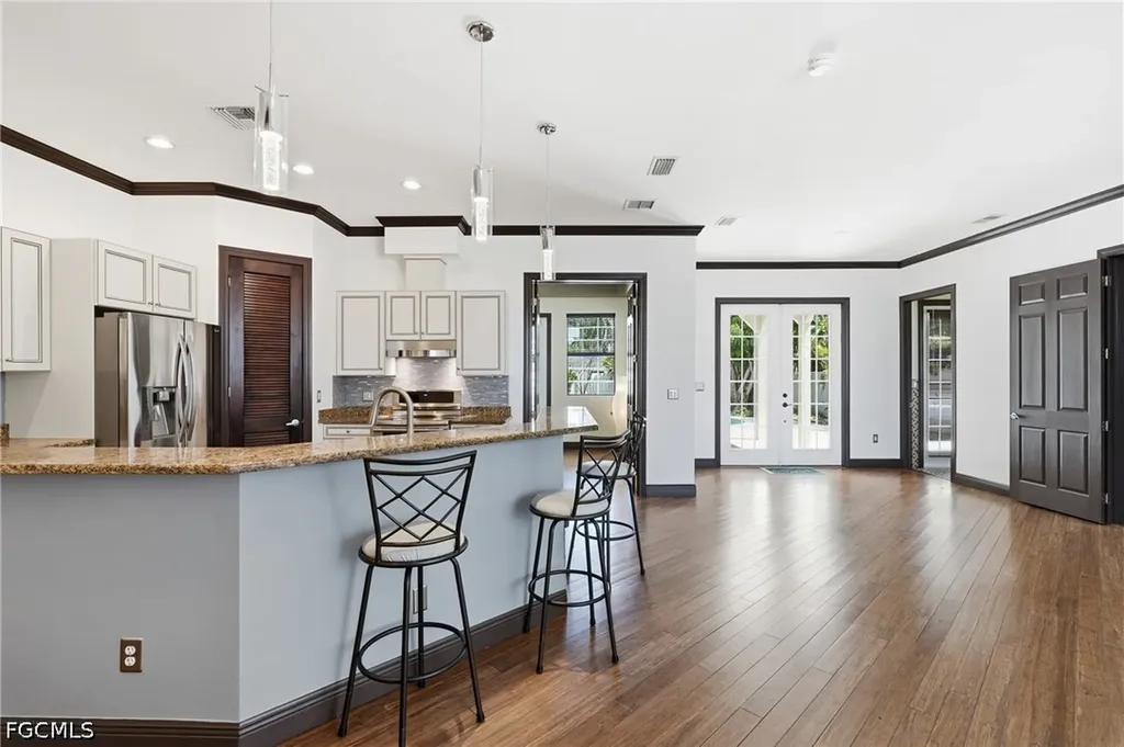 1358 Hopedale Drive Fort Myers FL 33919