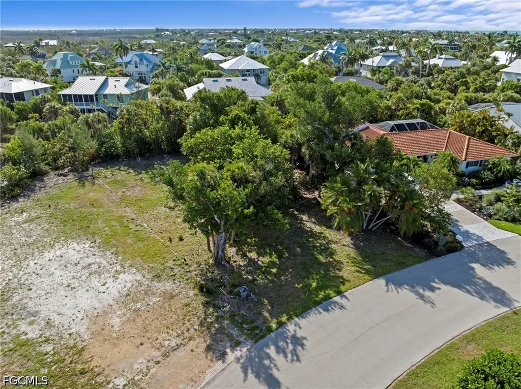 564 Chert Court Sanibel FL 33957