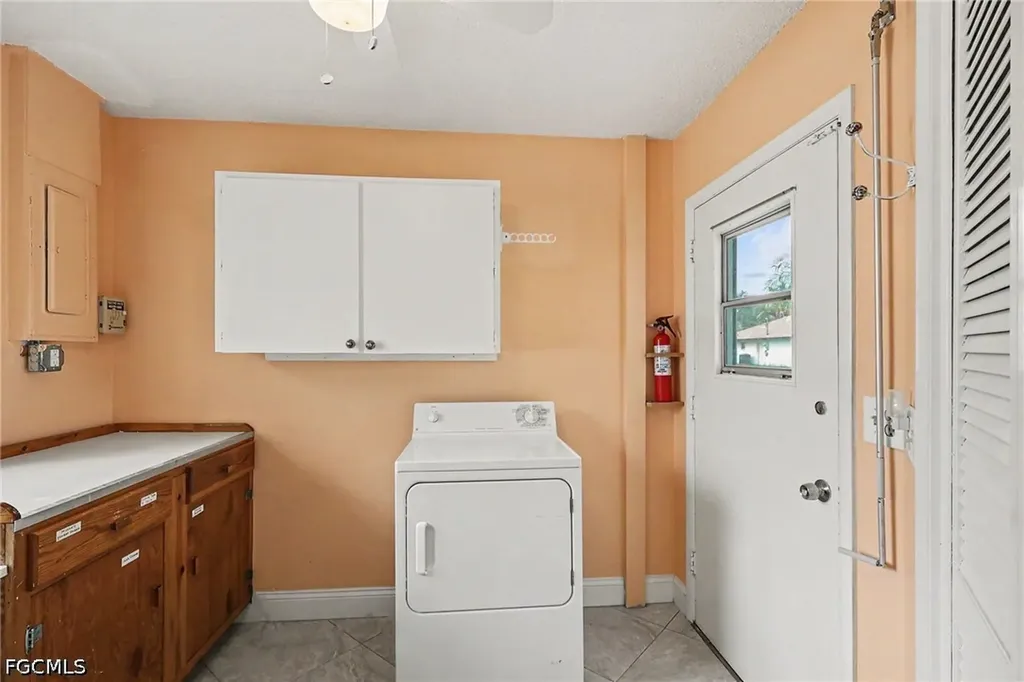 5403 Baylor Lane Fort Myers FL 33908