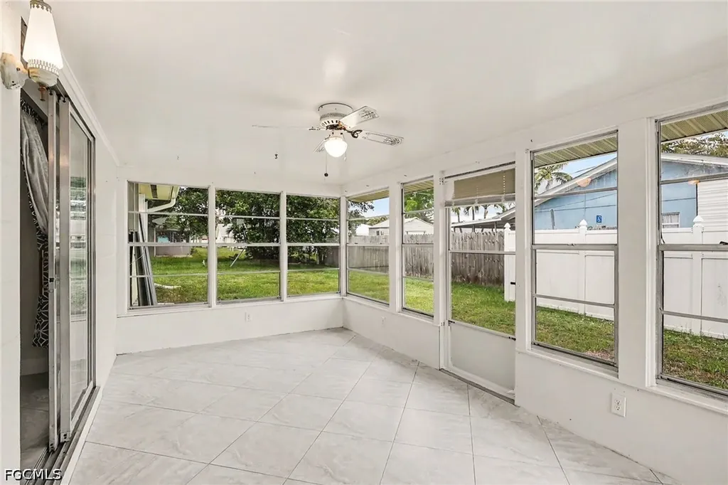 5403 Baylor Lane Fort Myers FL 33908