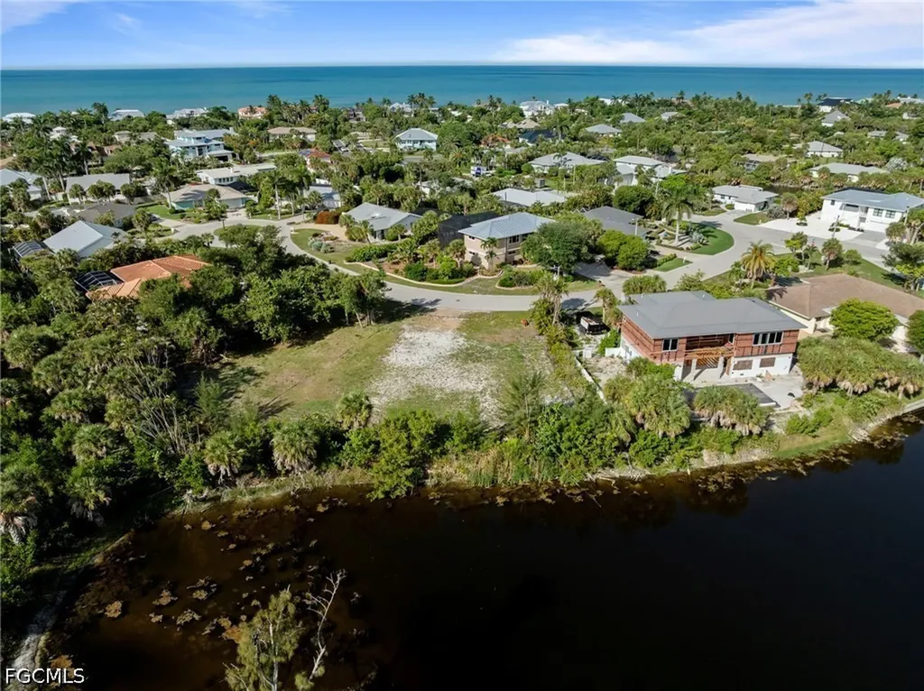 572 Chert Court Sanibel FL 33957