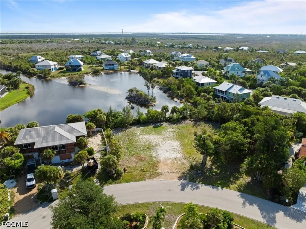 572 Chert Court Sanibel FL 33957