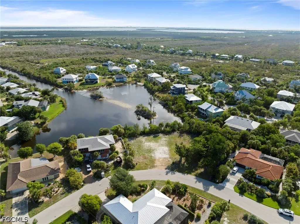 572 Chert Court Sanibel FL 33957