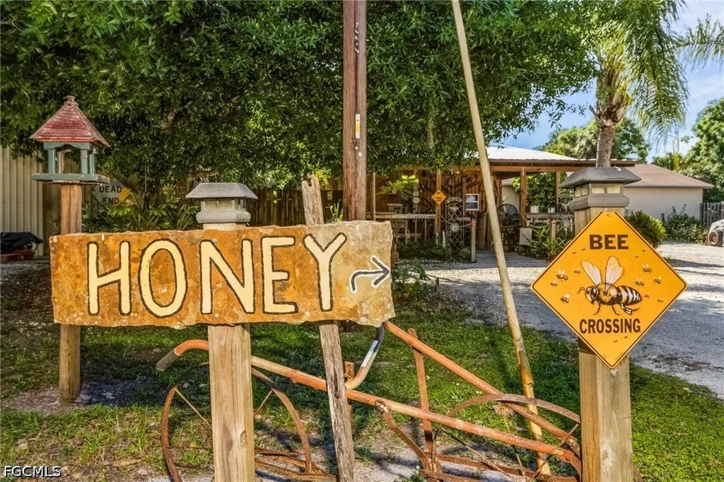 17131 Slater Road North Fort Myers FL 33917