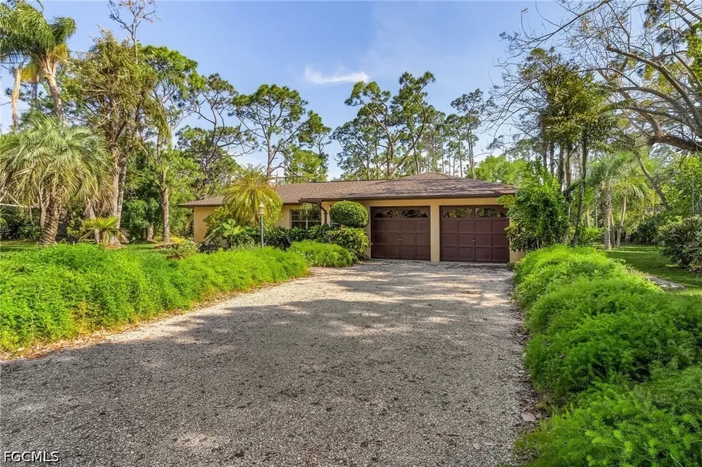 17131 Slater Road North Fort Myers FL 33917