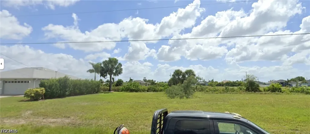 2902 NW 6th Terrace Cape Coral FL 33993