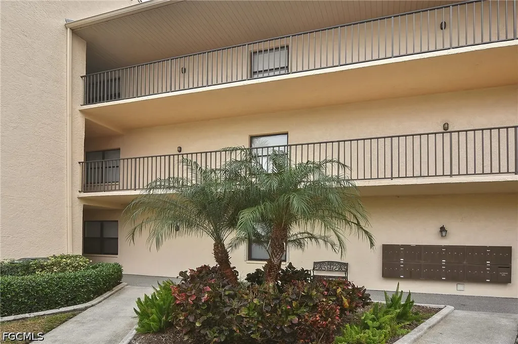 13276 White Marsh Lane Fort Myers FL 33912