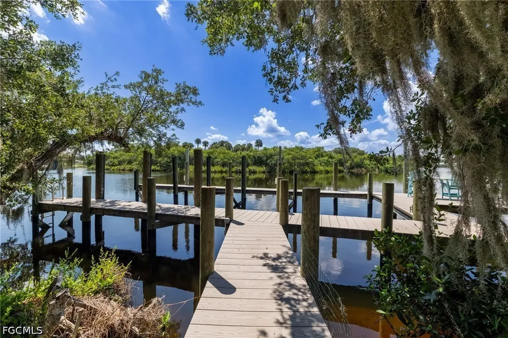 18180 N Olga Drive Alva FL 33920