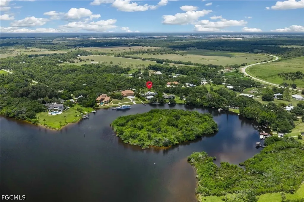 18180 N Olga Drive Alva FL 33920