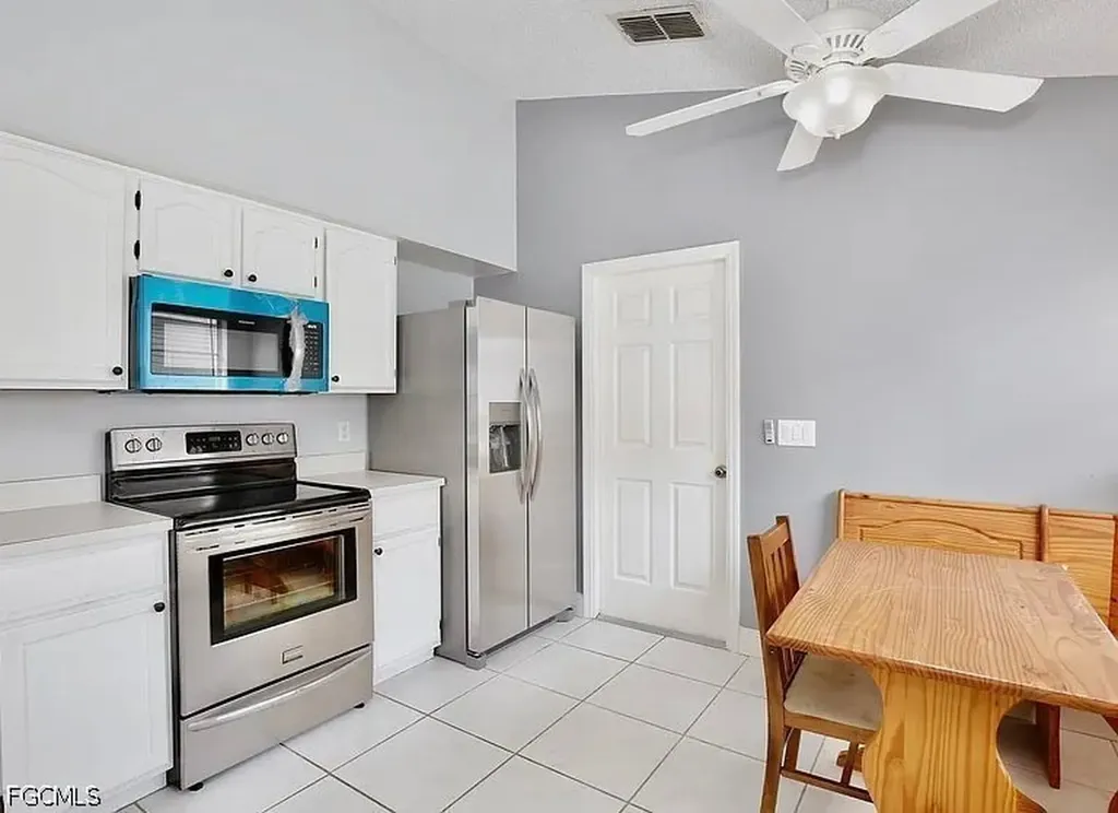 1162 Whispering Winds Court Apopka FL 32703