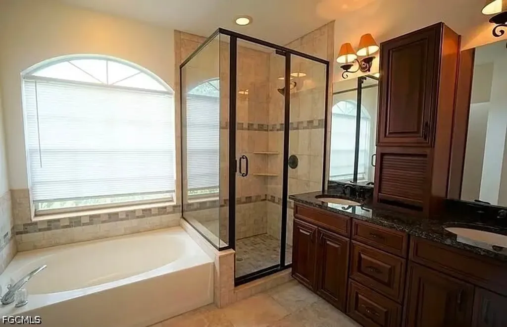 807 Bluegrass Lane Brandon FL 33510