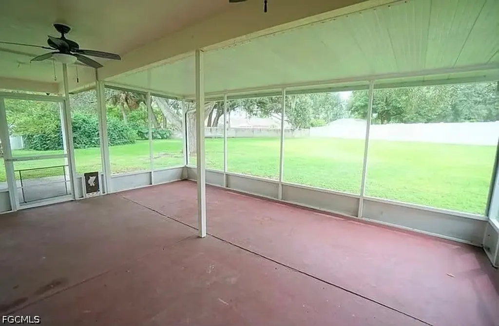 807 Bluegrass Lane Brandon FL 33510