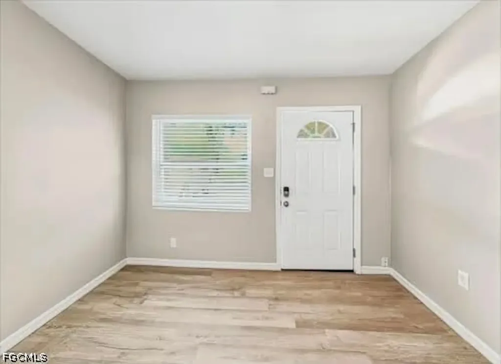 903 Citrus Street Orlando FL 34205