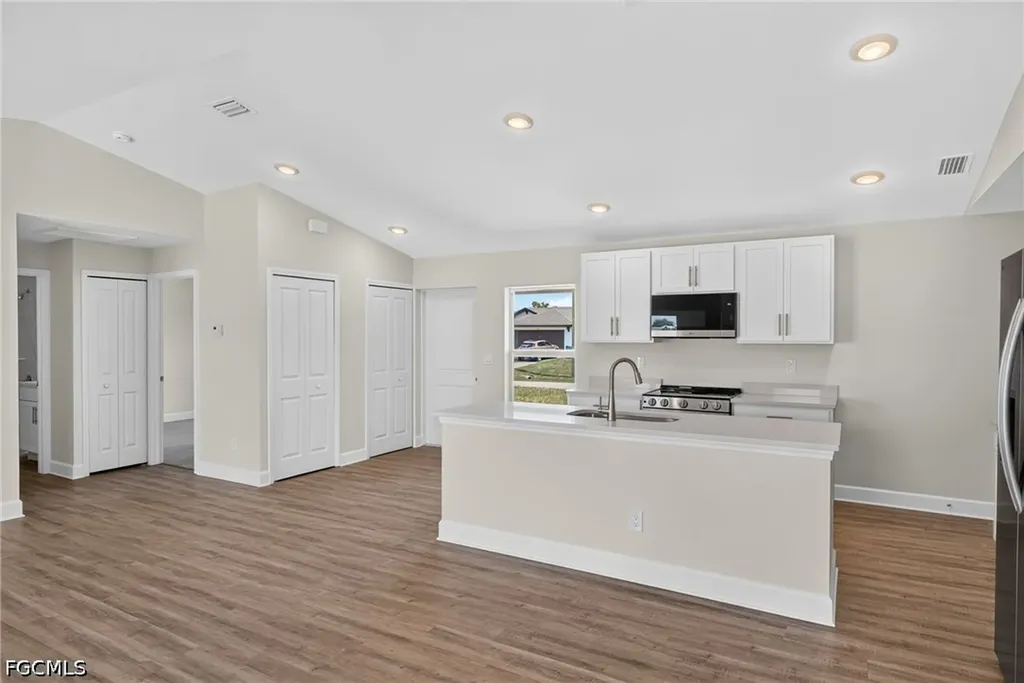 105 NW 9th Terrace Cape Coral FL 33993
