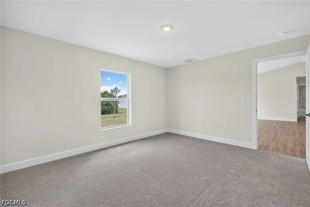 105 NW 9th Terrace Cape Coral FL 33993