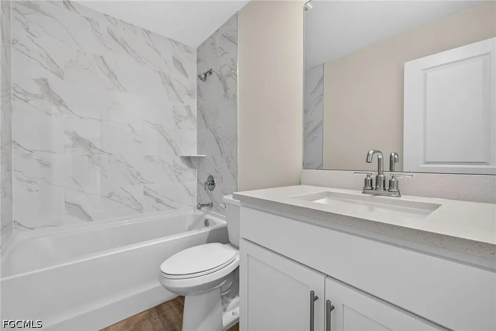 105 NW 9th Terrace Cape Coral FL 33993