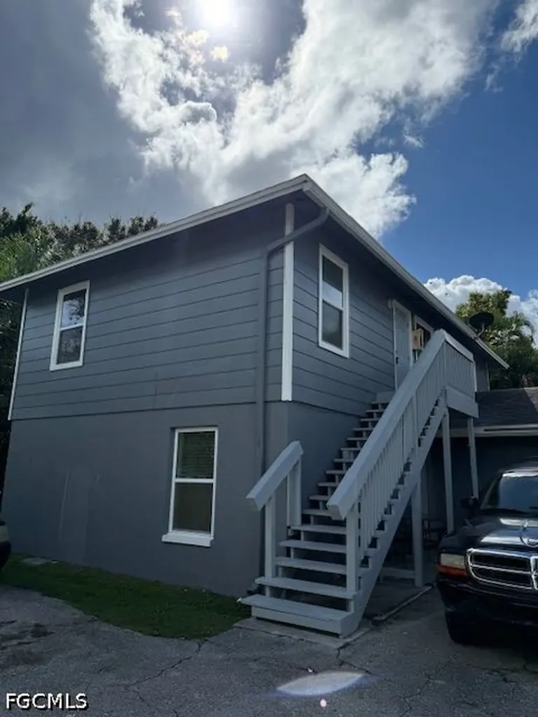 3616 Pearl Street Fort Myers FL 33916