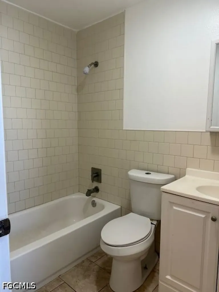 3616 Pearl Street Fort Myers FL 33916