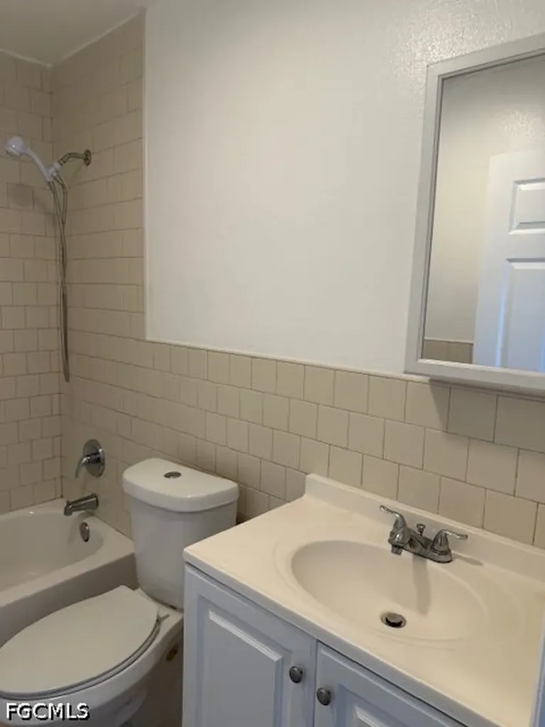 3616 Pearl Street Fort Myers FL 33916