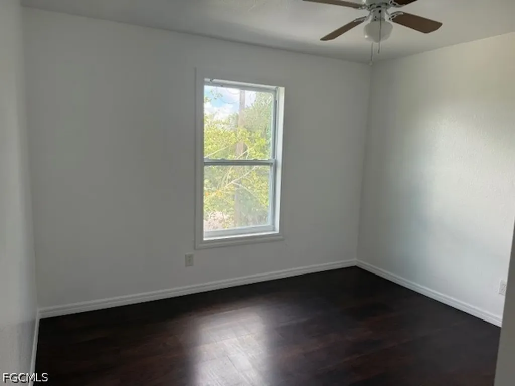 3616 Pearl Street Fort Myers FL 33916