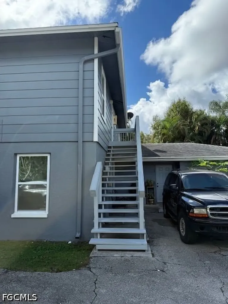 3616 Pearl Street Fort Myers FL 33916