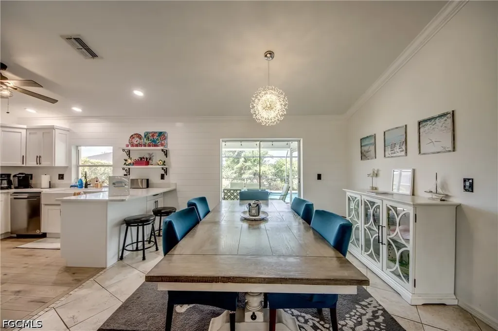1728 SW 15th Street Cape Coral FL 33991