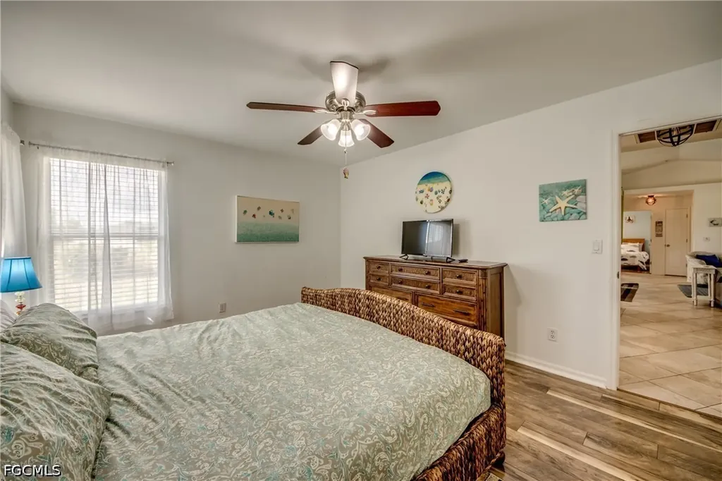 1728 SW 15th Street Cape Coral FL 33991
