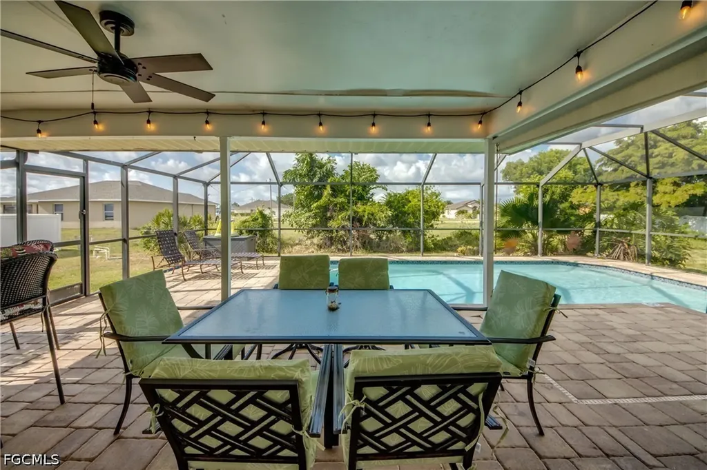 1728 SW 15th Street Cape Coral FL 33991