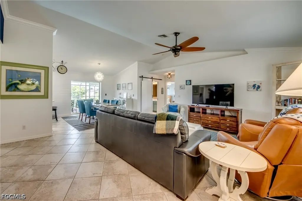 1728 SW 15th Street Cape Coral FL 33991