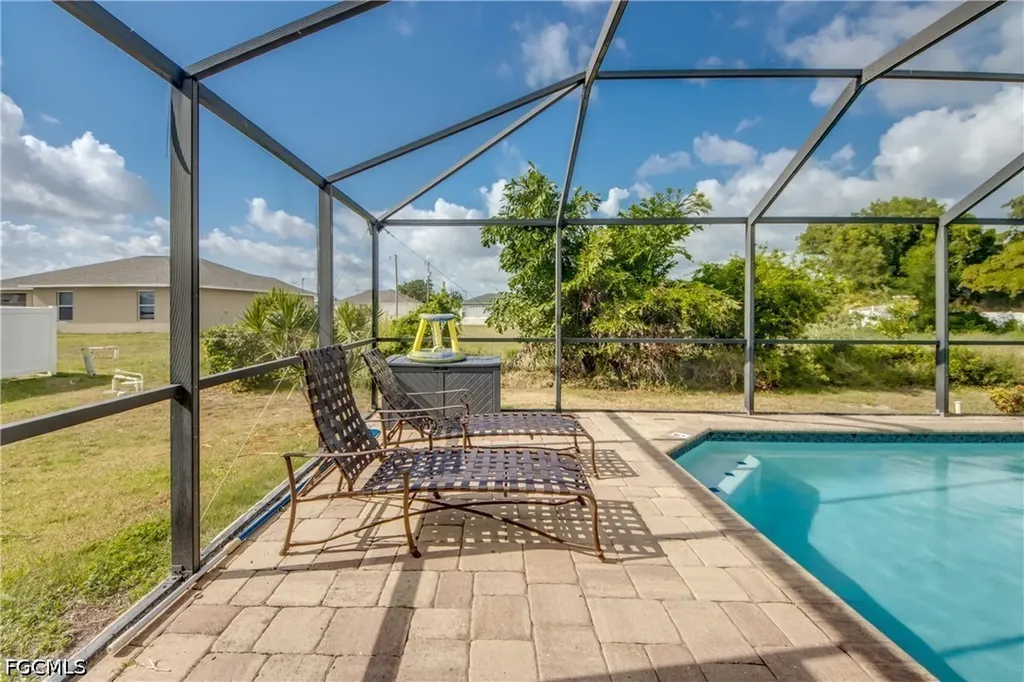 1728 SW 15th Street Cape Coral FL 33991