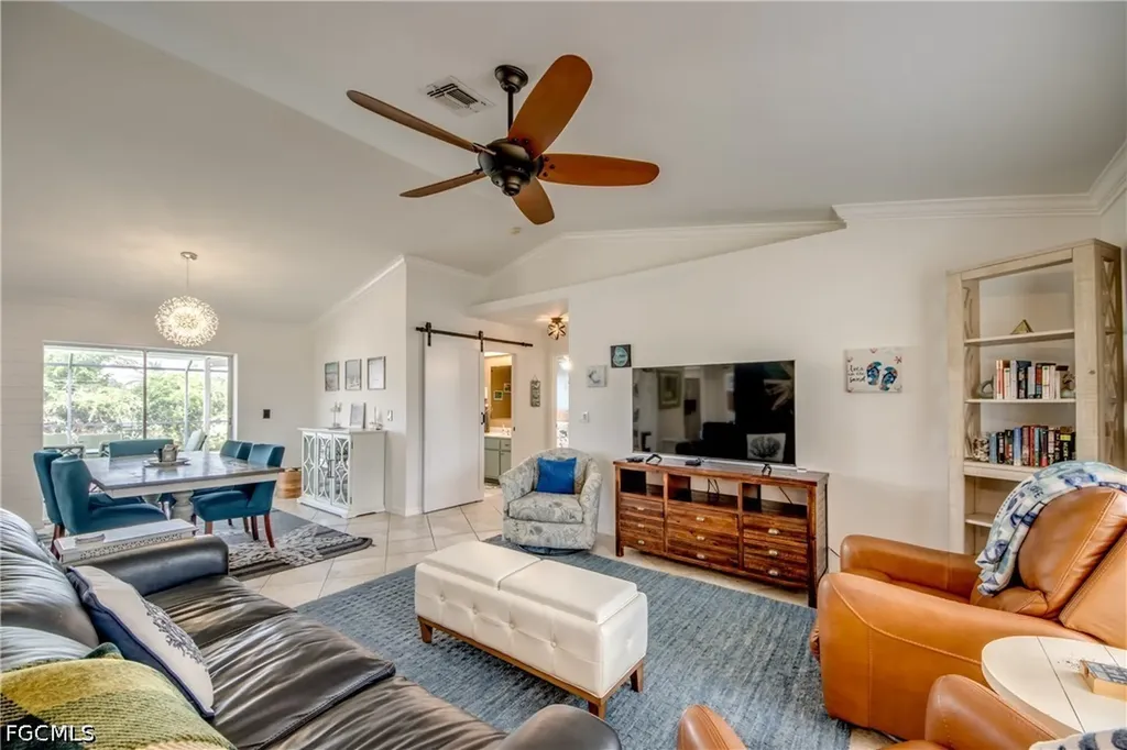 1728 SW 15th Street Cape Coral FL 33991