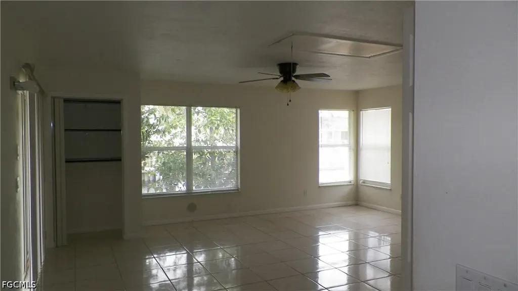 1629 SE 12th Street Cape Coral FL 33990