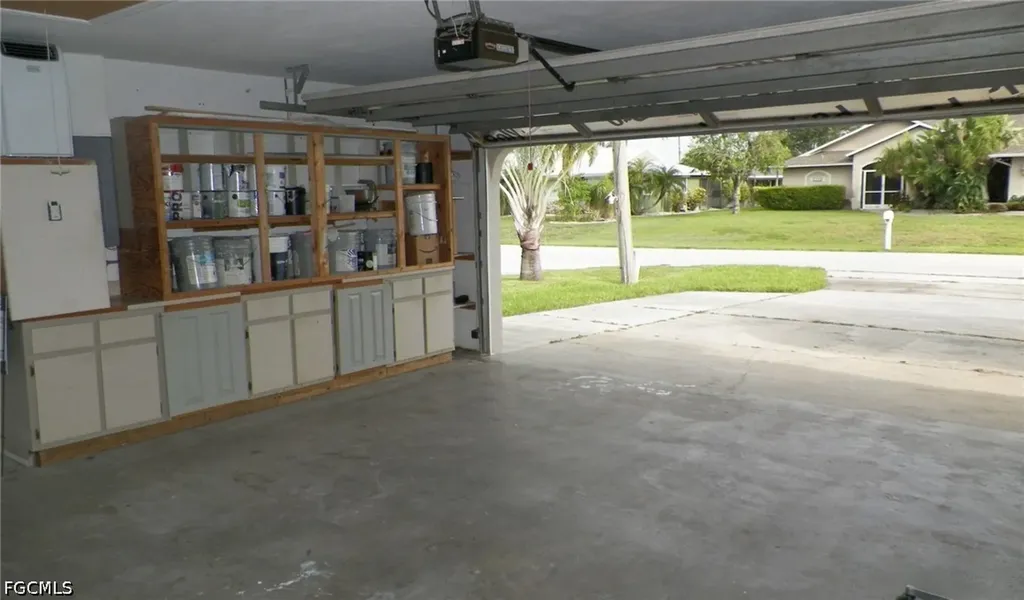 1629 SE 12th Street Cape Coral FL 33990