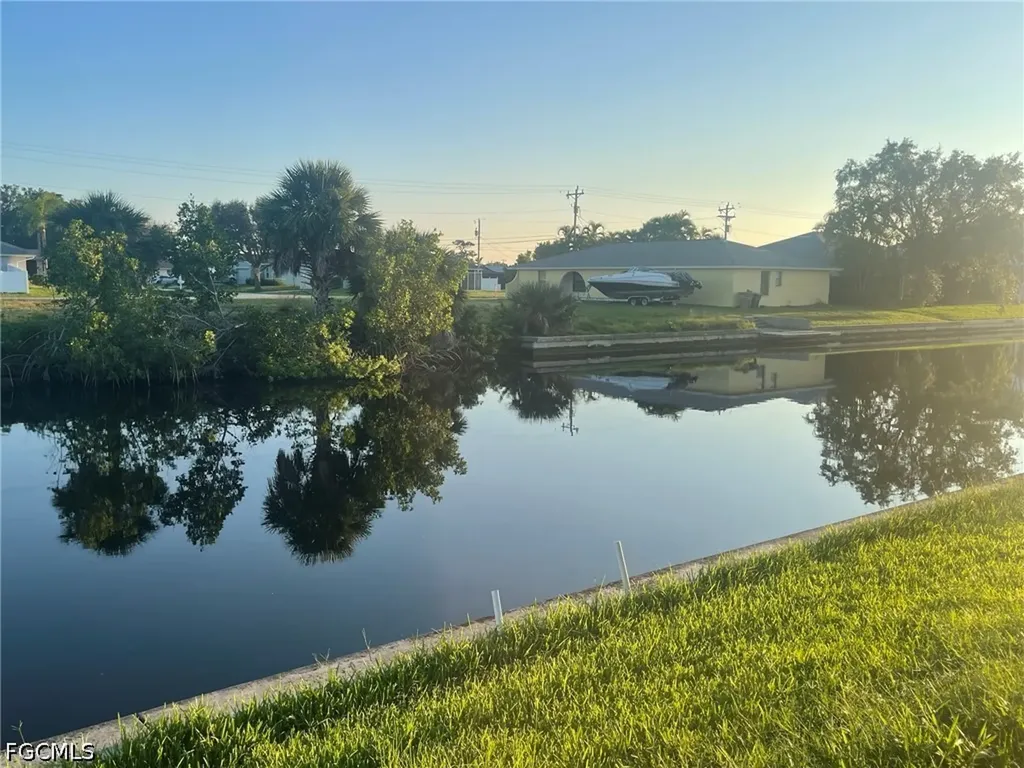 621 SW 47th Terrace Cape Coral FL 33914