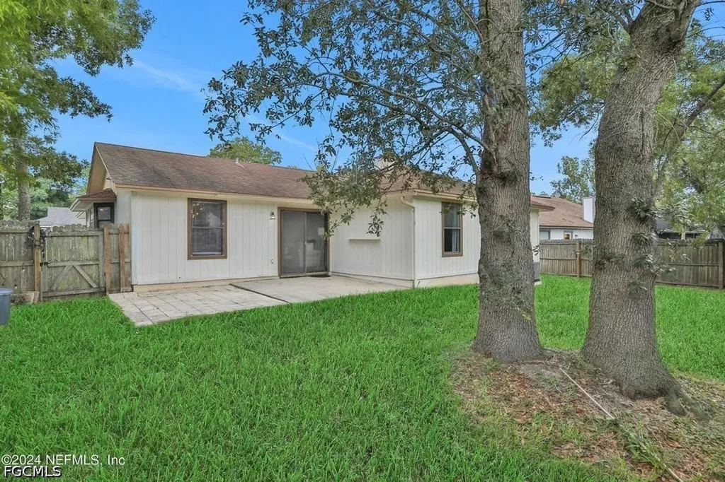 2743 Moorsfield Lane Jacksonville FL 32225