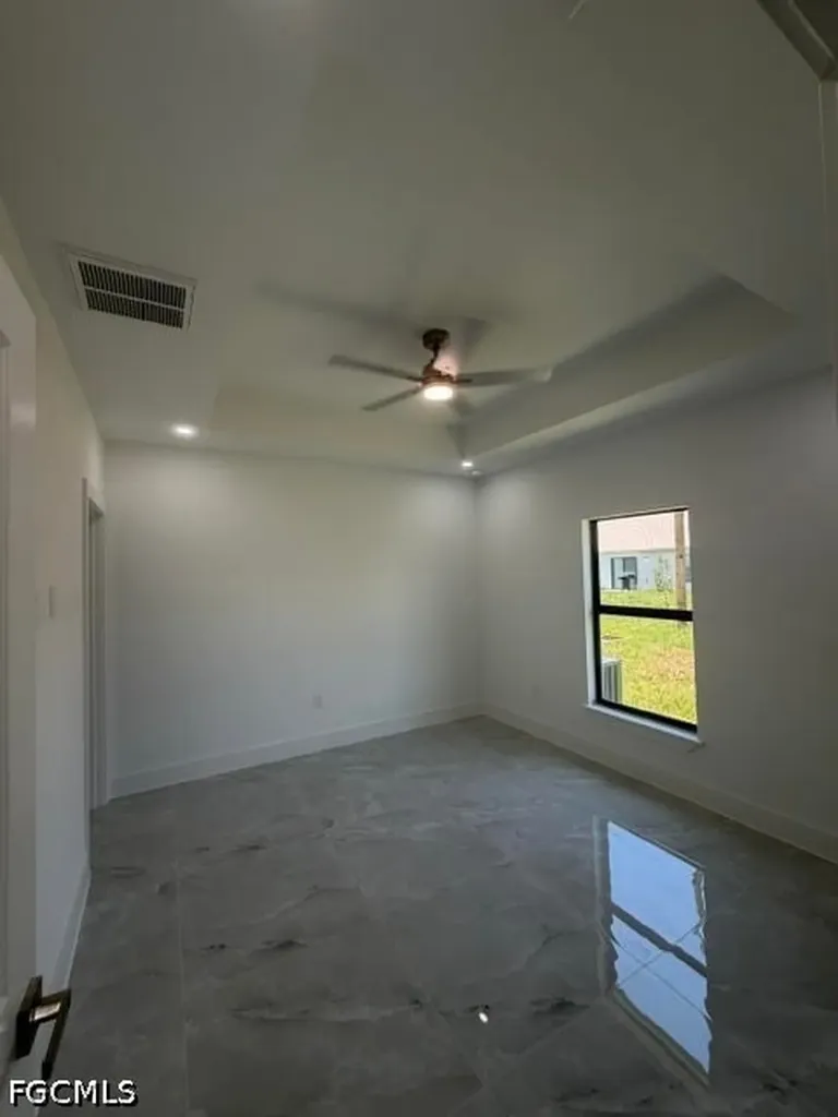257/259 SW 3rd Terrace Cape Coral FL 33991