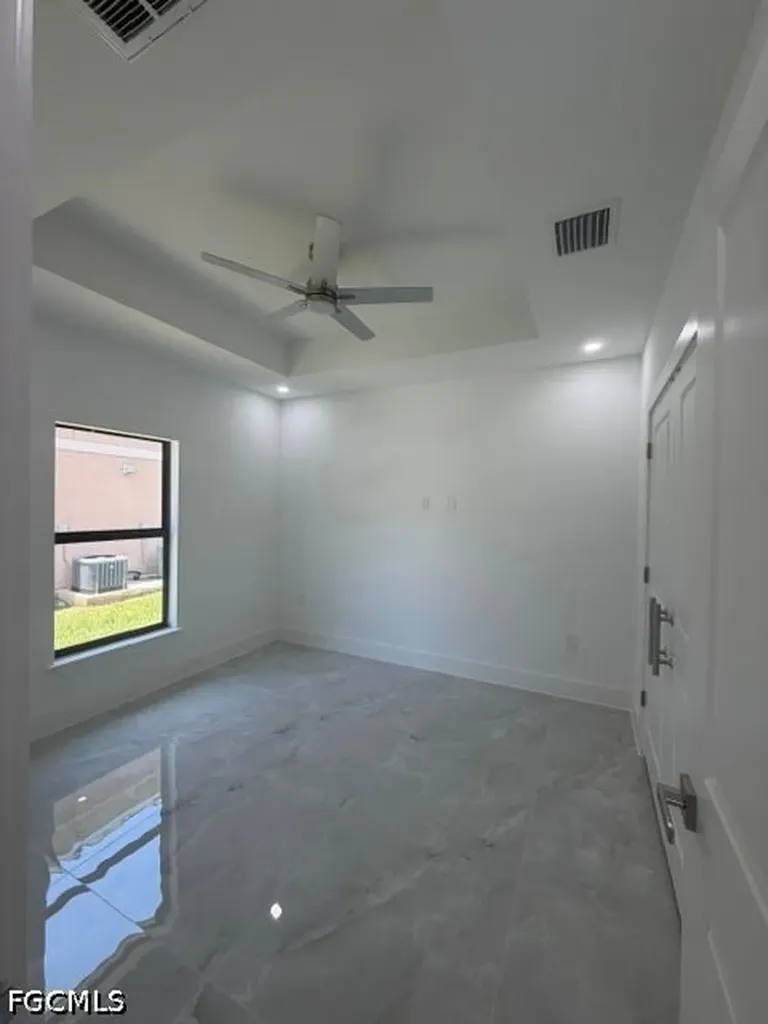 257/259 SW 3rd Terrace Cape Coral FL 33991