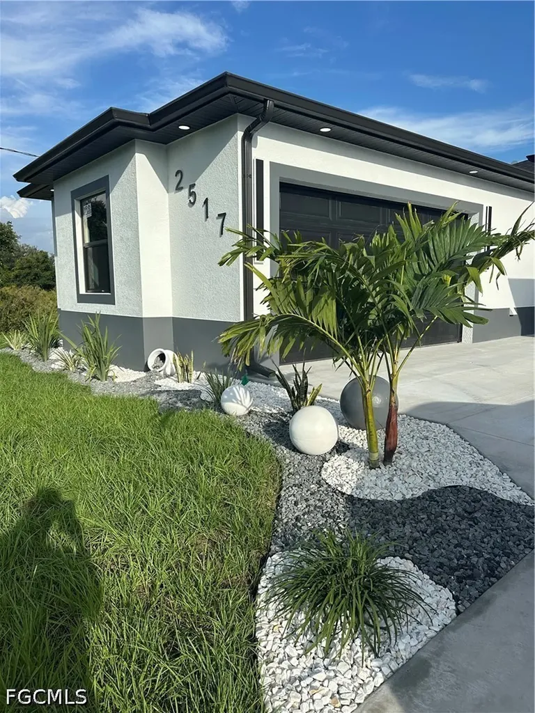 2517 59th Street W Lehigh Acres FL 33971