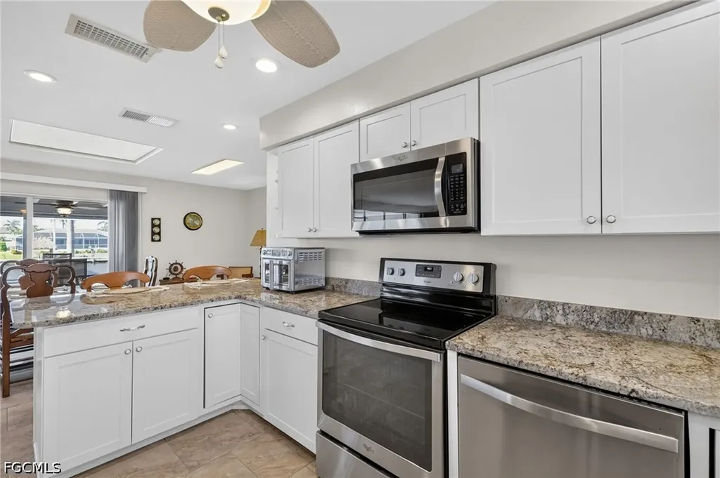 1640 SE 40th Street Cape Coral FL 33904
