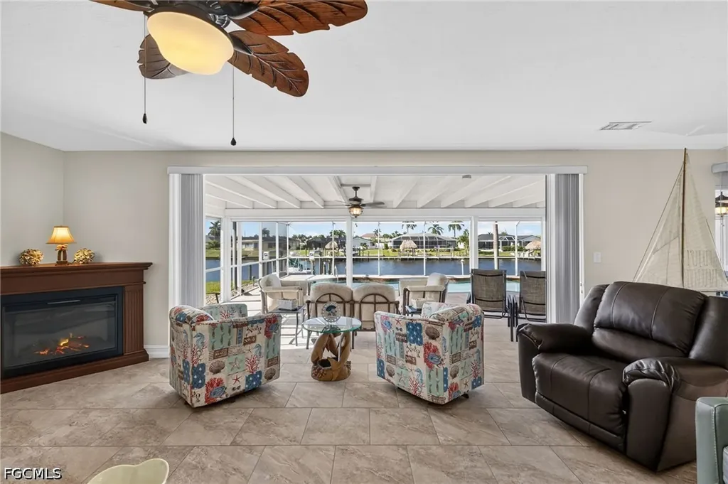 1640 SE 40th Street Cape Coral FL 33904