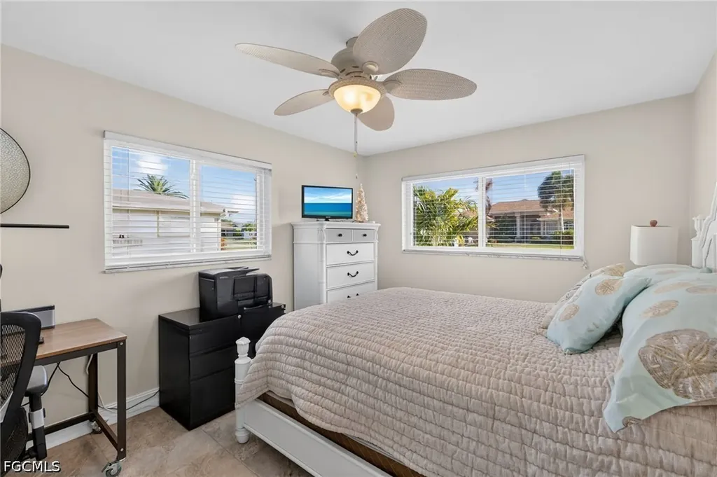1640 SE 40th Street Cape Coral FL 33904