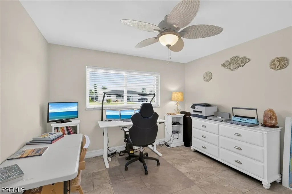 1640 SE 40th Street Cape Coral FL 33904