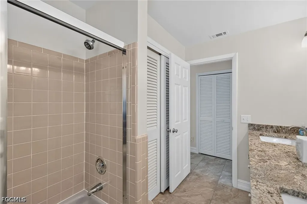 1640 SE 40th Street Cape Coral FL 33904
