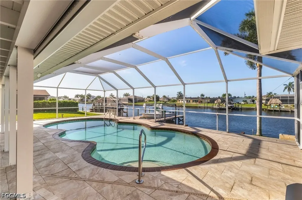 1640 SE 40th Street Cape Coral FL 33904
