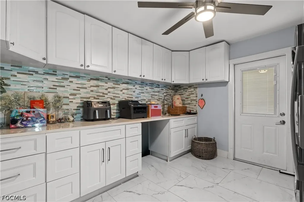 4350 Orangewood Avenue Fort Myers FL 33901