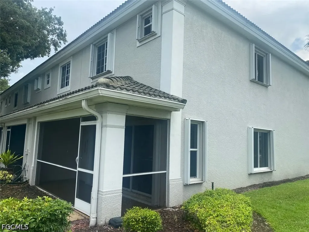 8240 Pacific Beach Drive Fort Myers FL 33966