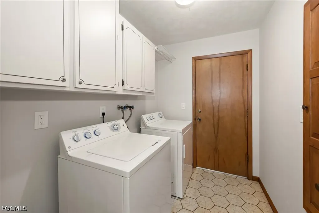 20014 Lake Vista Circle Lehigh Acres FL 33936