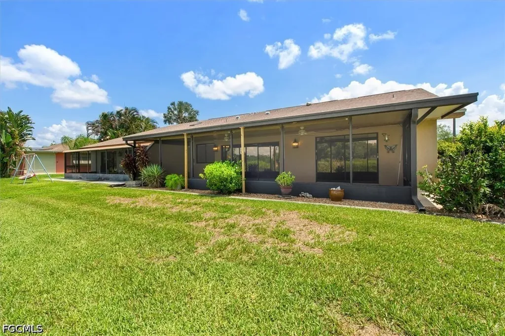20014 Lake Vista Circle Lehigh Acres FL 33936
